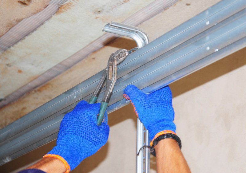 garage-door-track-replacement